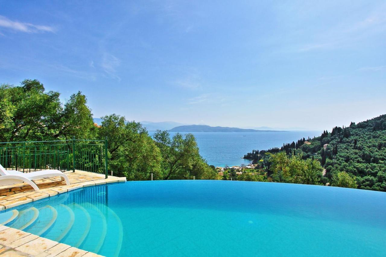 Villa Regina: Above Agni, Superb Views And Pool Kavalleraina Exterior foto