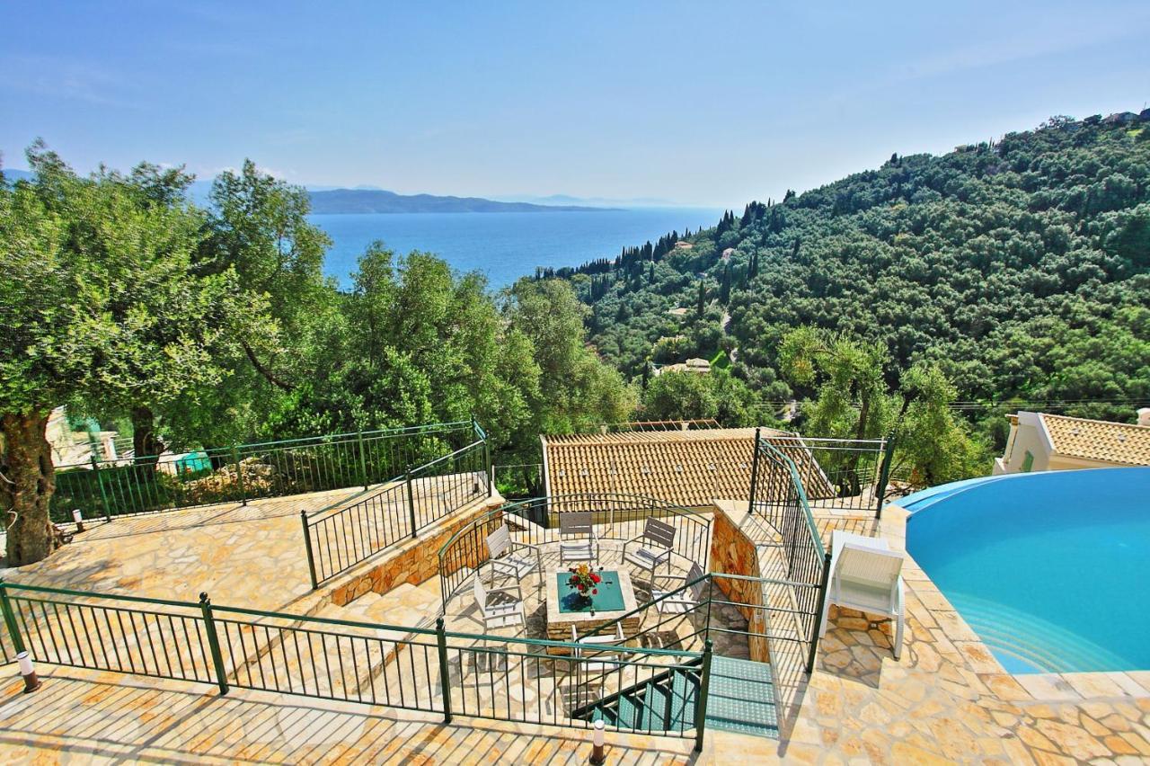 Villa Regina: Above Agni, Superb Views And Pool Kavalleraina Exterior foto