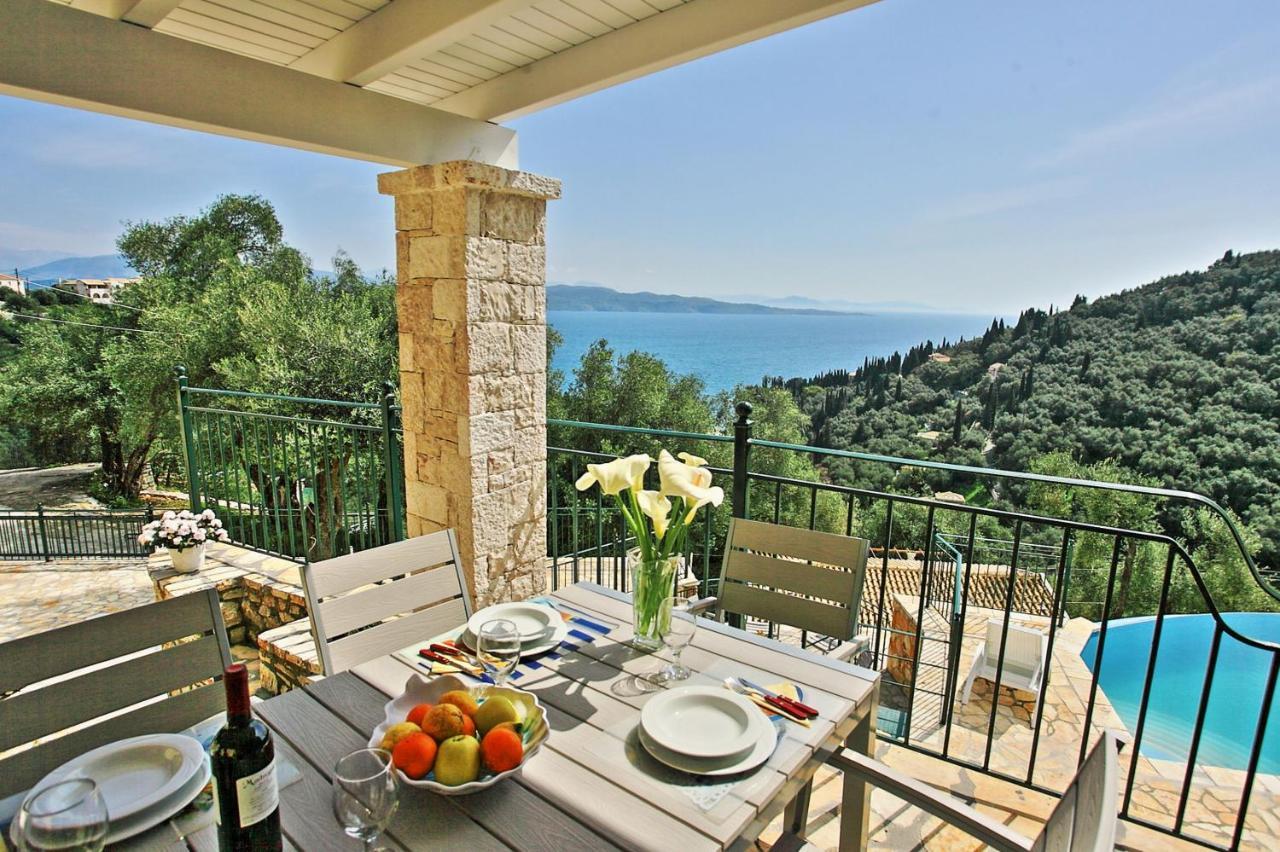 Villa Regina: Above Agni, Superb Views And Pool Kavalleraina Exterior foto